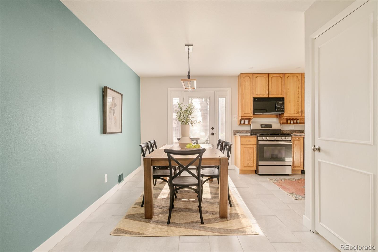 MLS Image #8 for 9656  rensselaer drive,arvada, Colorado