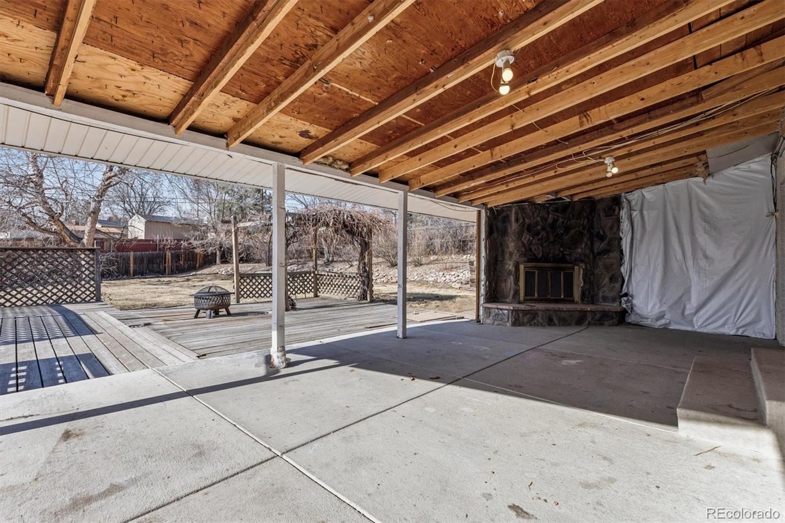 MLS Image #18 for 2725 s zurich court,denver, Colorado