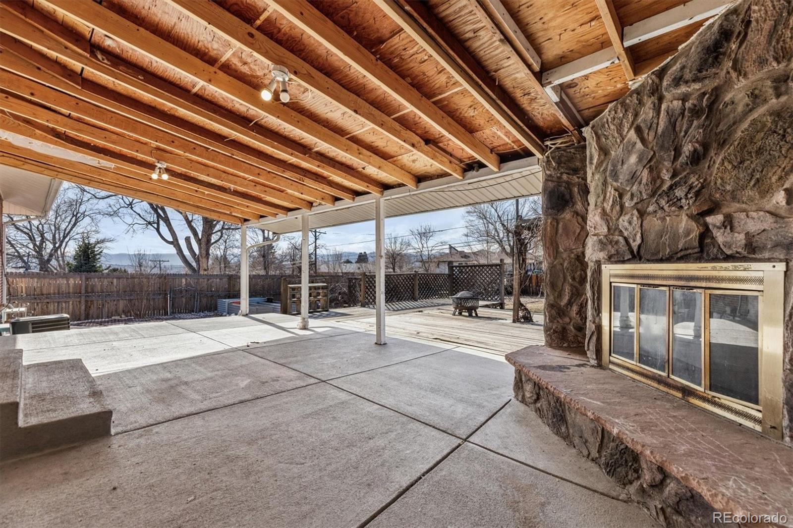 MLS Image #19 for 2725 s zurich court,denver, Colorado