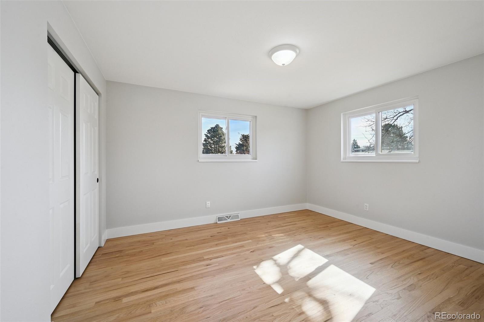 MLS Image #12 for 846  oak street,lakewood, Colorado