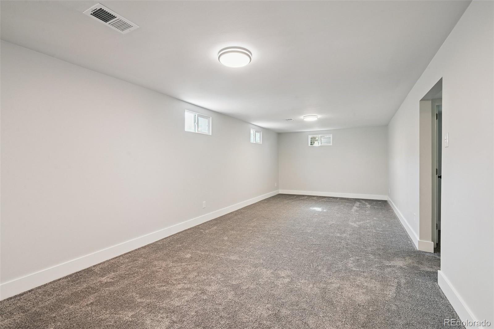 MLS Image #18 for 846  oak street,lakewood, Colorado