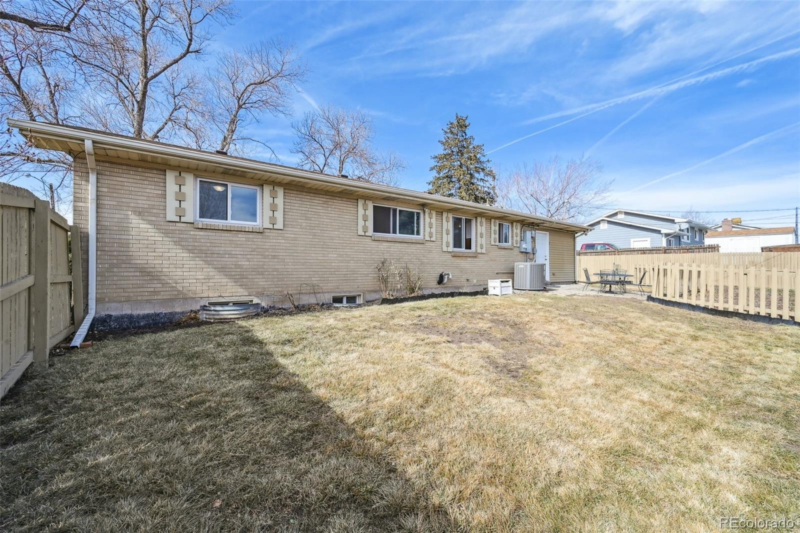 MLS Image #23 for 846  oak street,lakewood, Colorado
