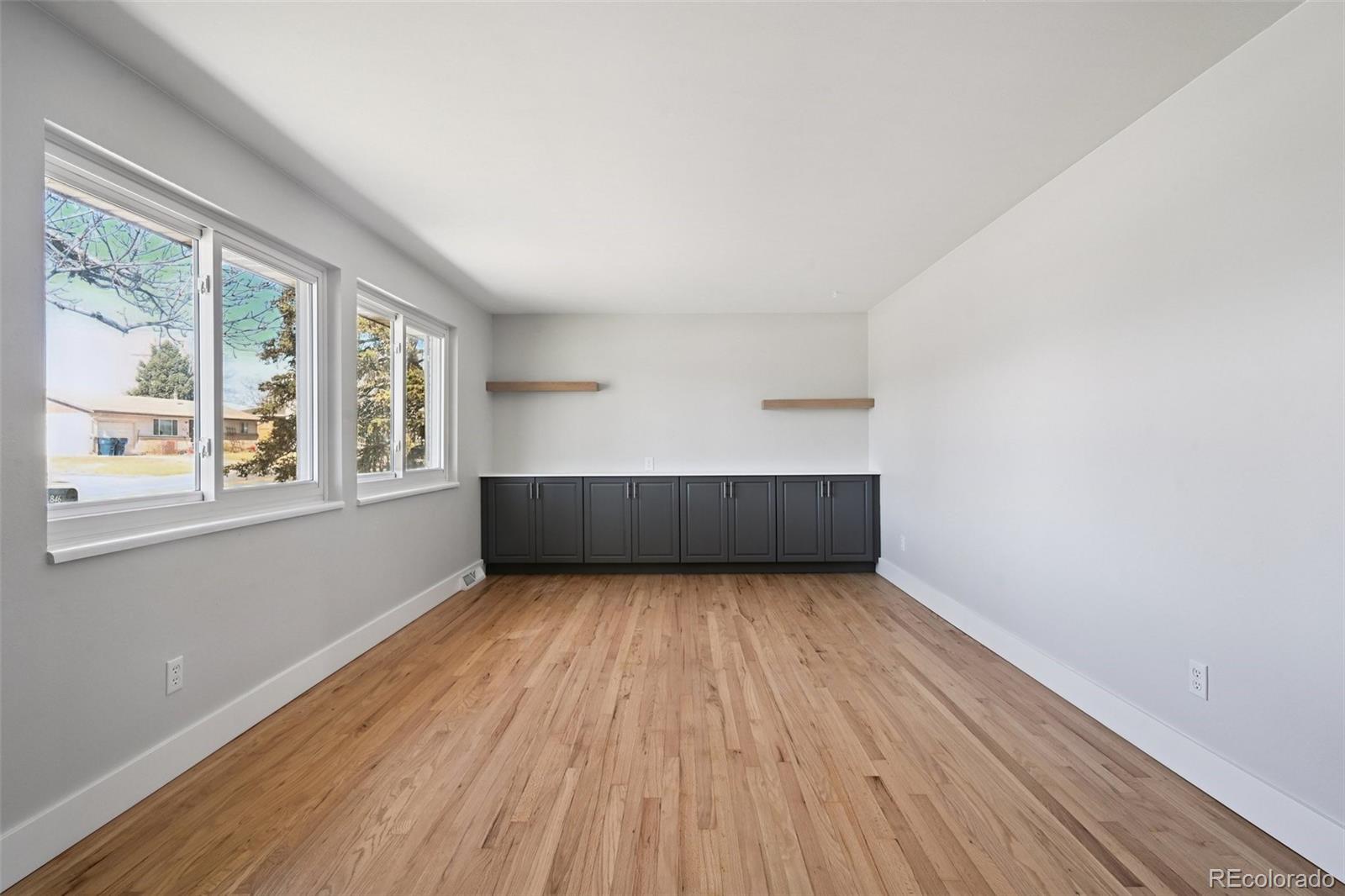 MLS Image #3 for 846  oak street,lakewood, Colorado