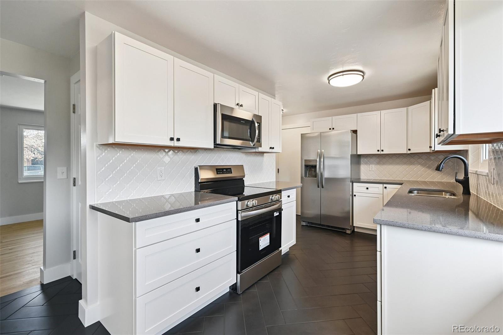 MLS Image #9 for 846  oak street,lakewood, Colorado