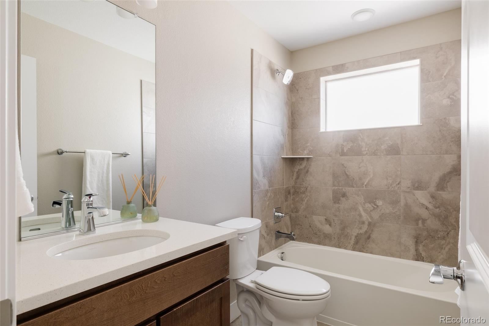 MLS Image #20 for 6166 n dallas way,denver, Colorado