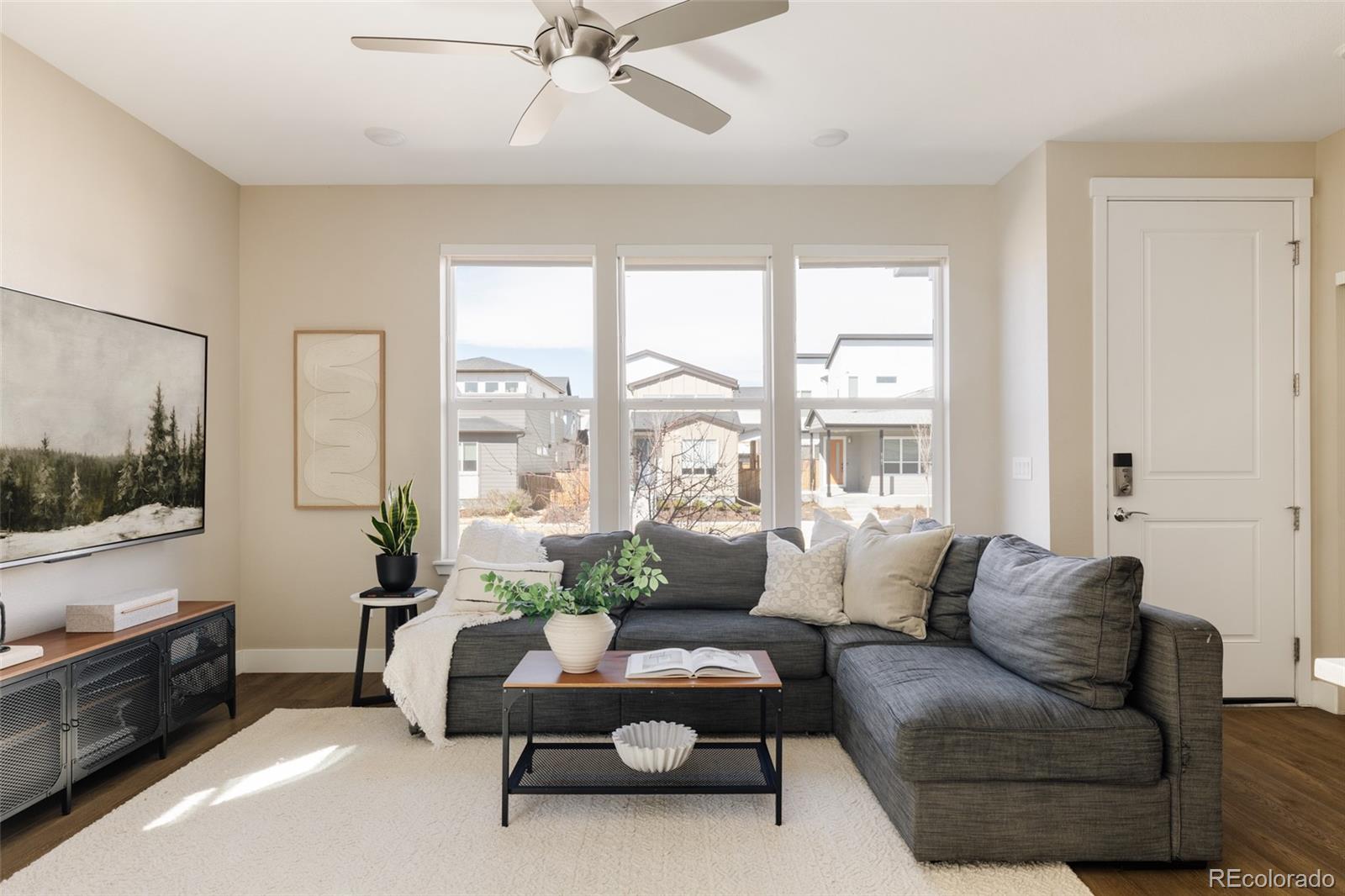 MLS Image #3 for 6166 n dallas way,denver, Colorado