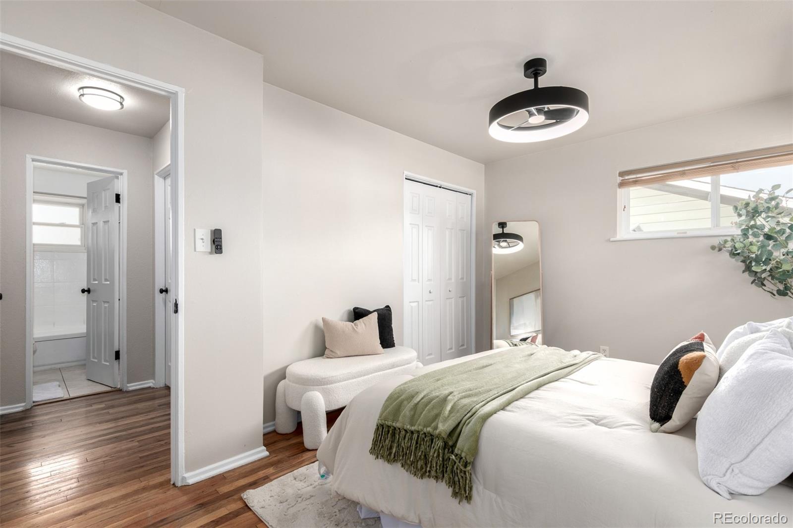 MLS Image #11 for 463 s xavier street,denver, Colorado