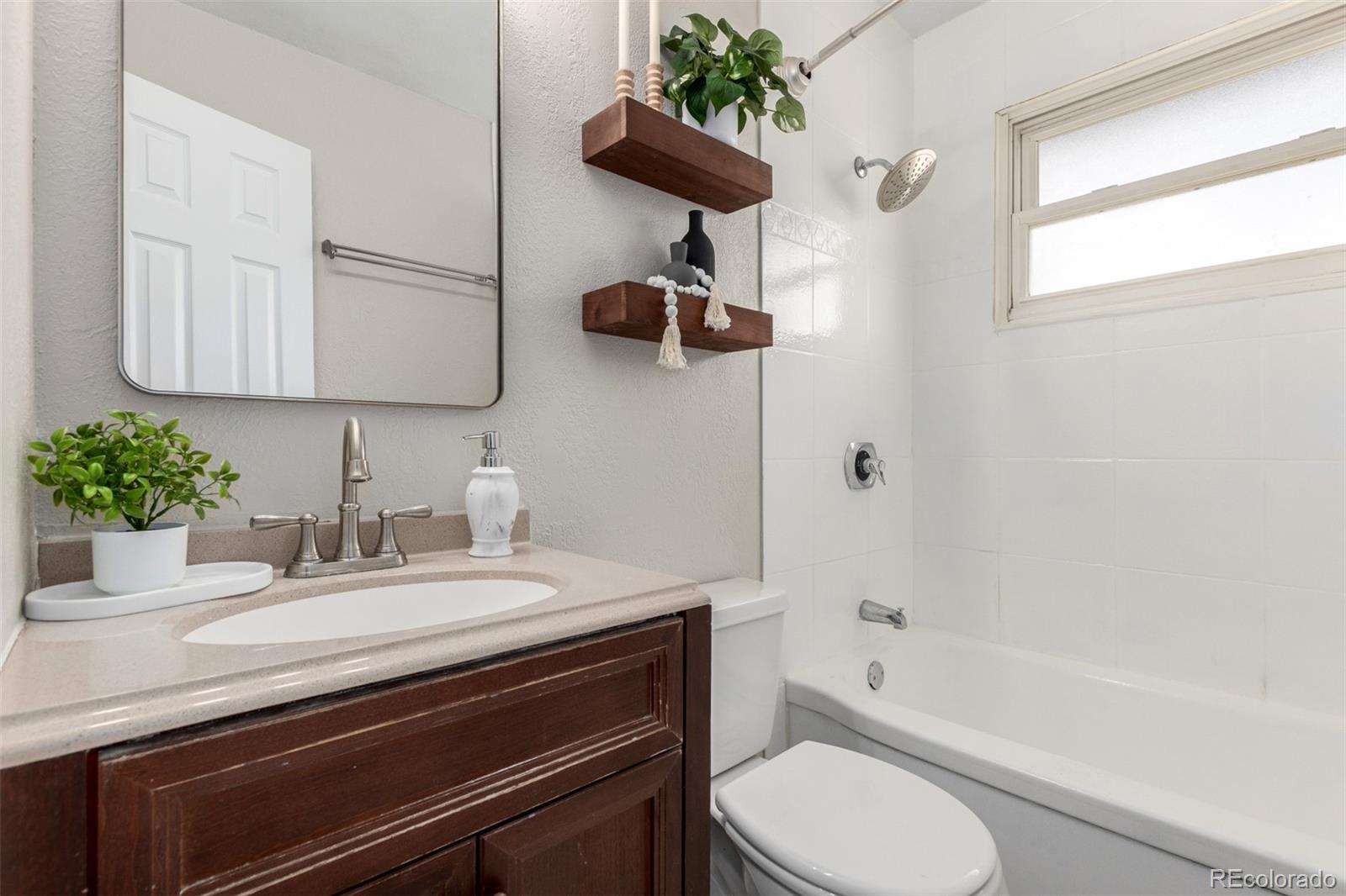 MLS Image #12 for 463 s xavier street,denver, Colorado