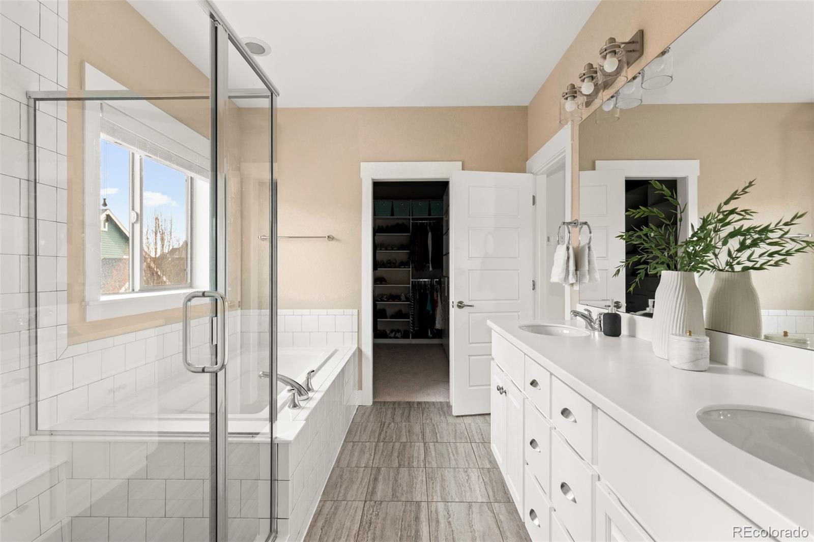 MLS Image #20 for 5234  chester street,denver, Colorado