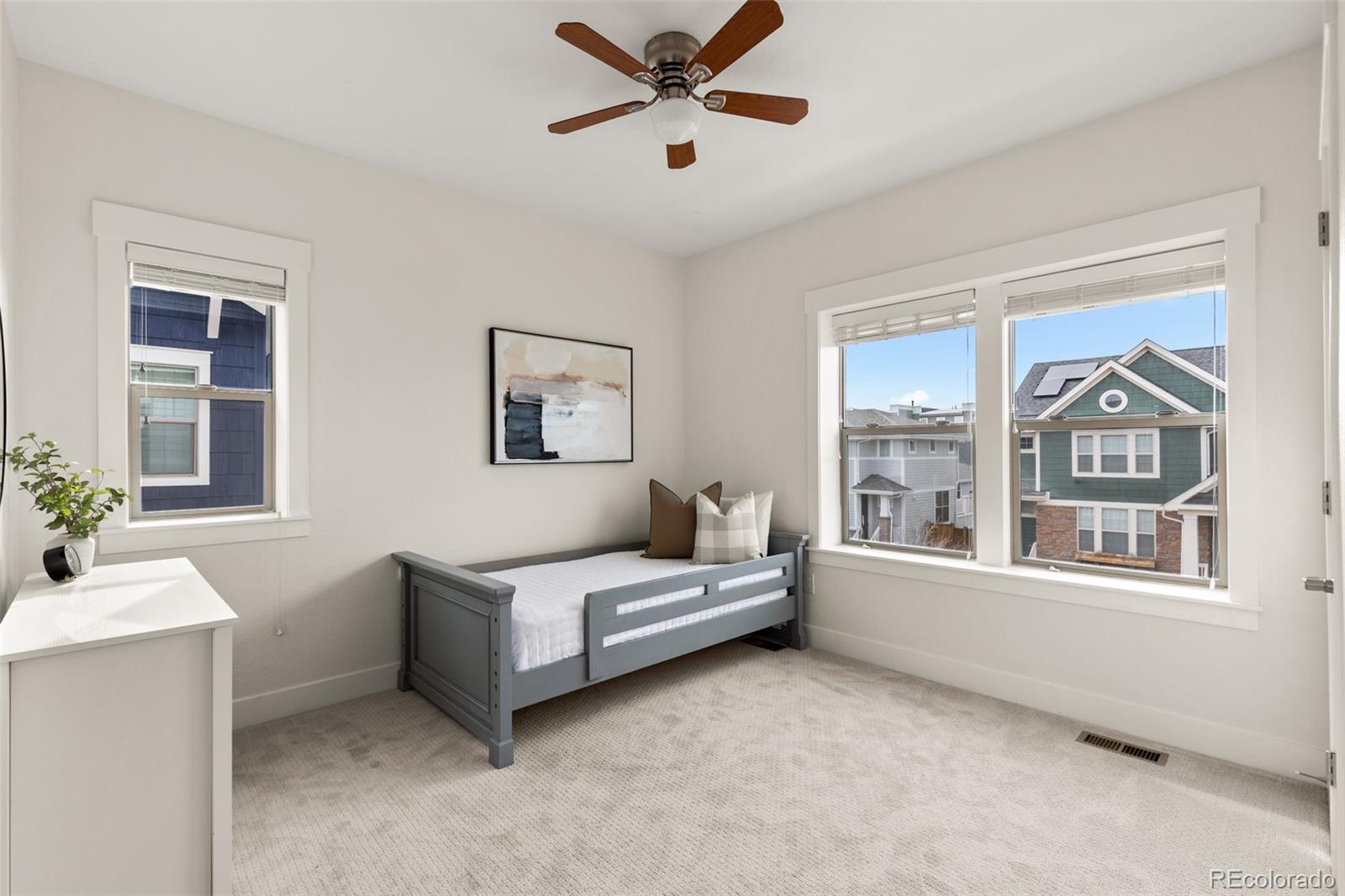 MLS Image #23 for 5234  chester street,denver, Colorado