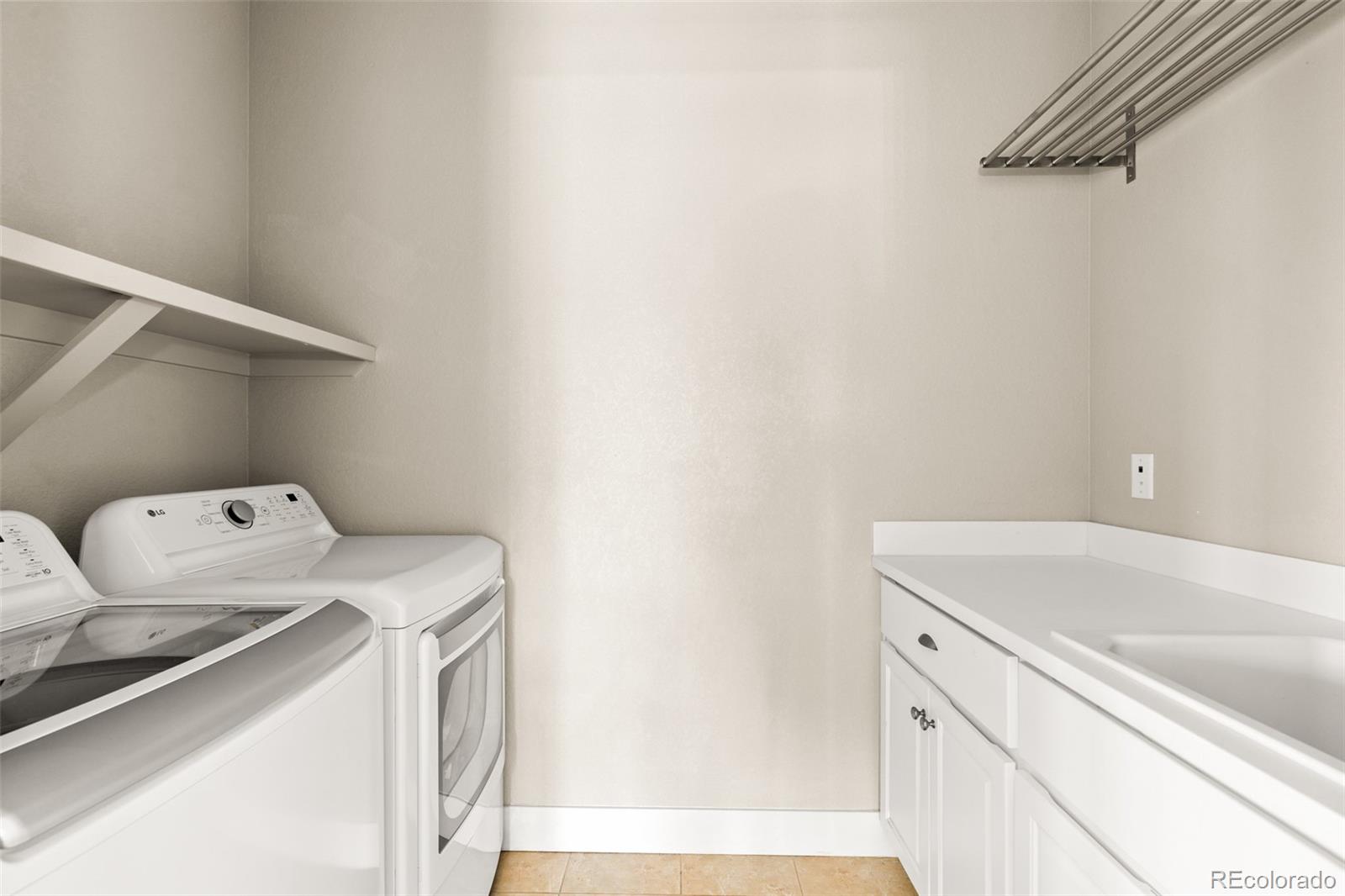 MLS Image #29 for 5234  chester street,denver, Colorado