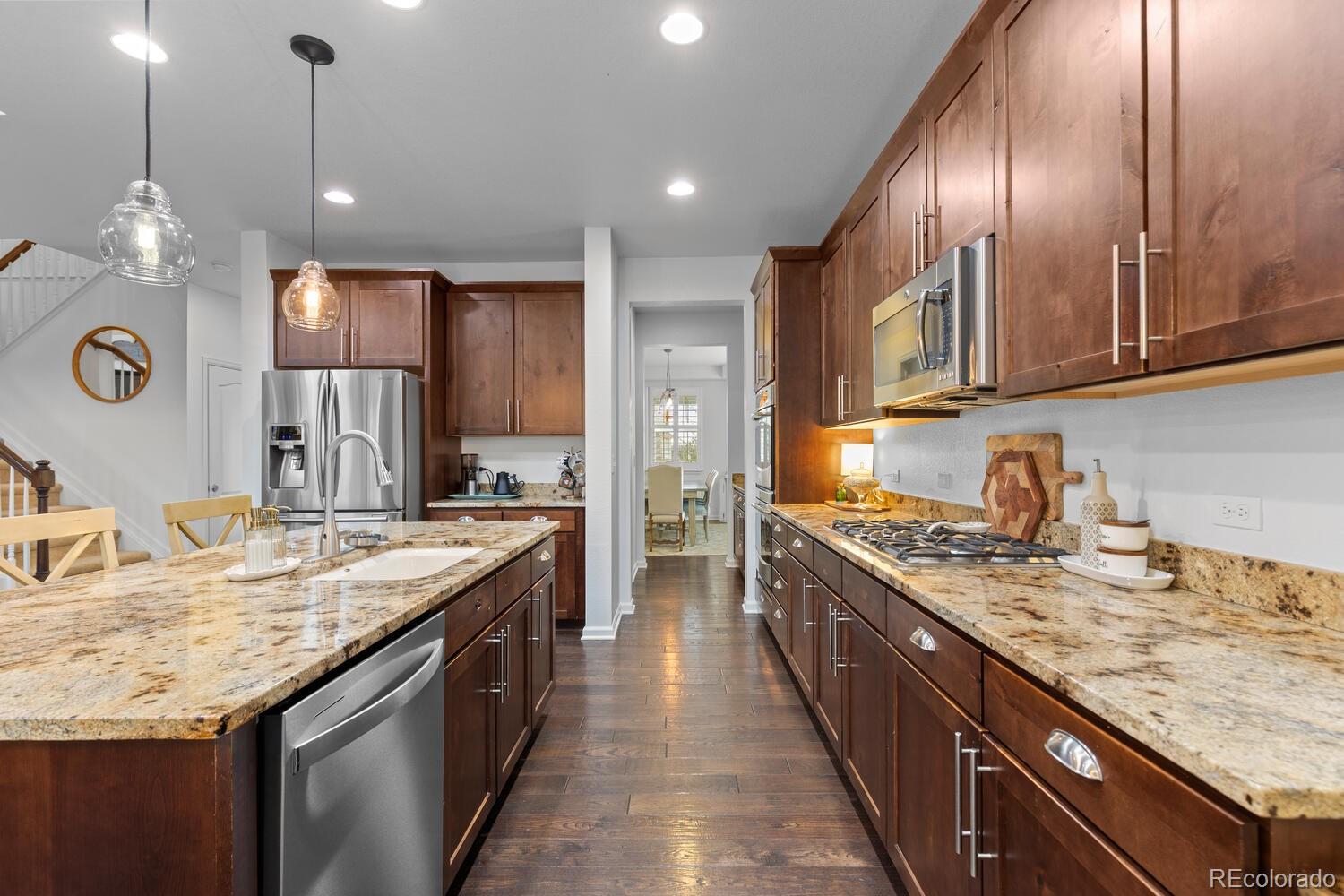 MLS Image #9 for 23753 e briarwood drive,aurora, Colorado
