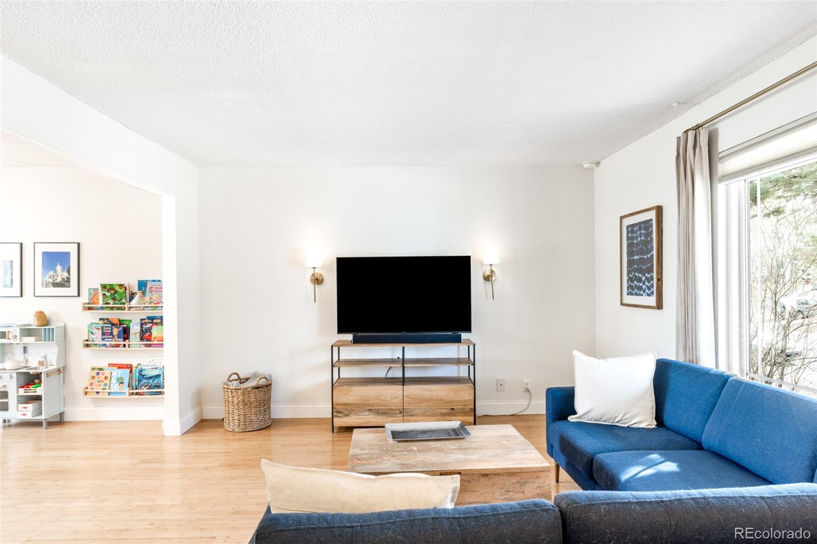 MLS Image #5 for 3804 s helena way,aurora, Colorado