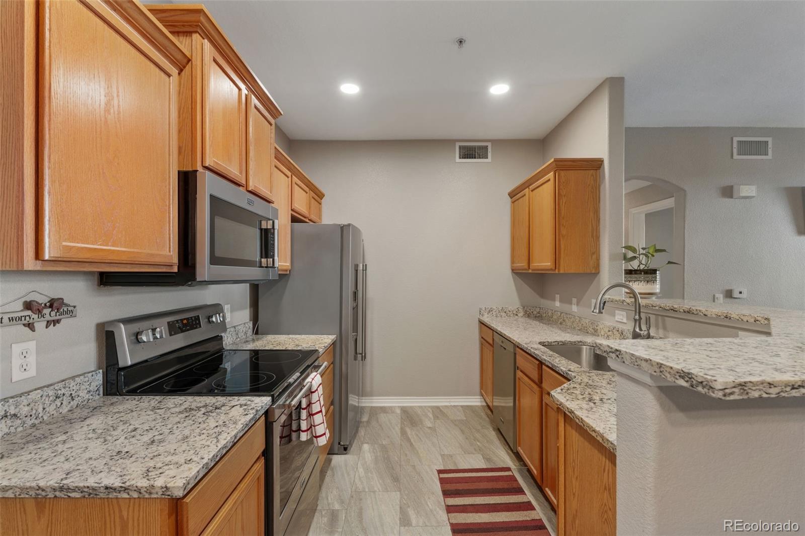 MLS Image #14 for 18611  stroh road 5204,parker, Colorado