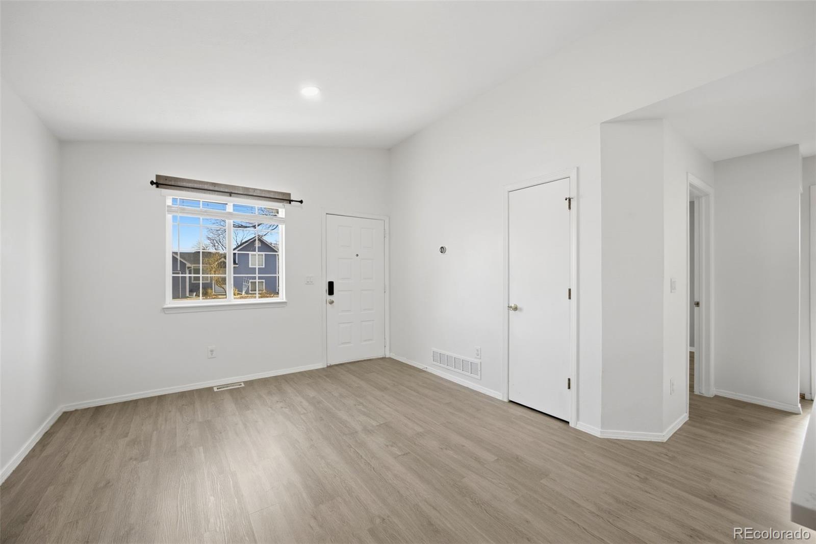 MLS Image #10 for 4677 s pagosa way,aurora, Colorado