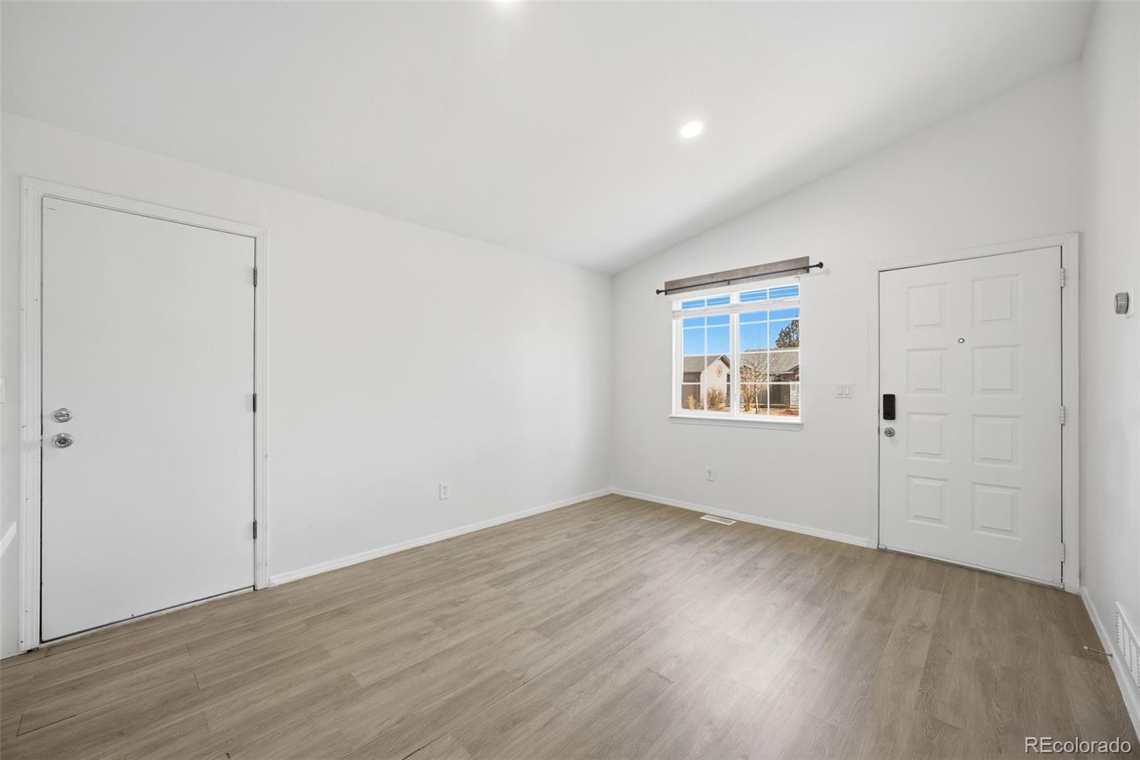 MLS Image #11 for 4677 s pagosa way,aurora, Colorado