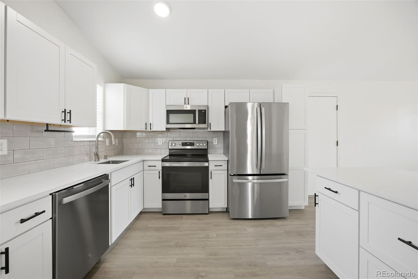 MLS Image #5 for 4677 s pagosa way,aurora, Colorado