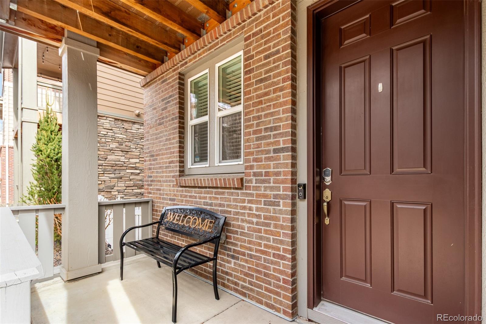 MLS Image #3 for 2359 s tucson street,aurora, Colorado