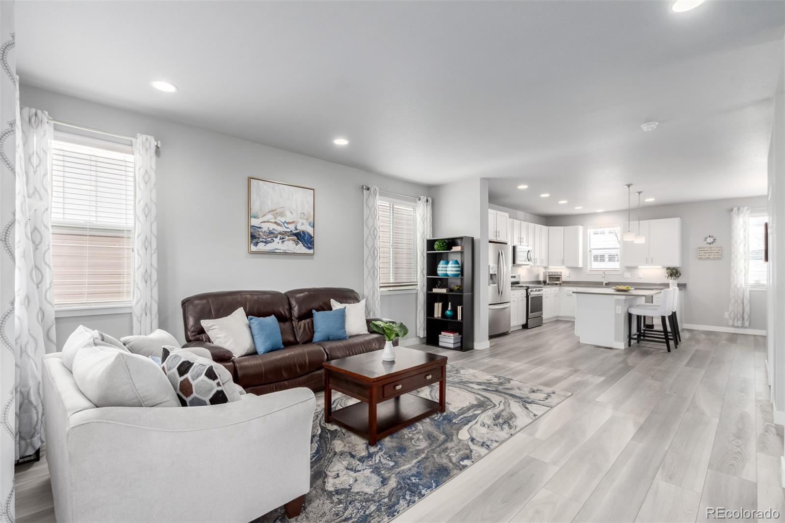 MLS Image #9 for 2359 s tucson street,aurora, Colorado