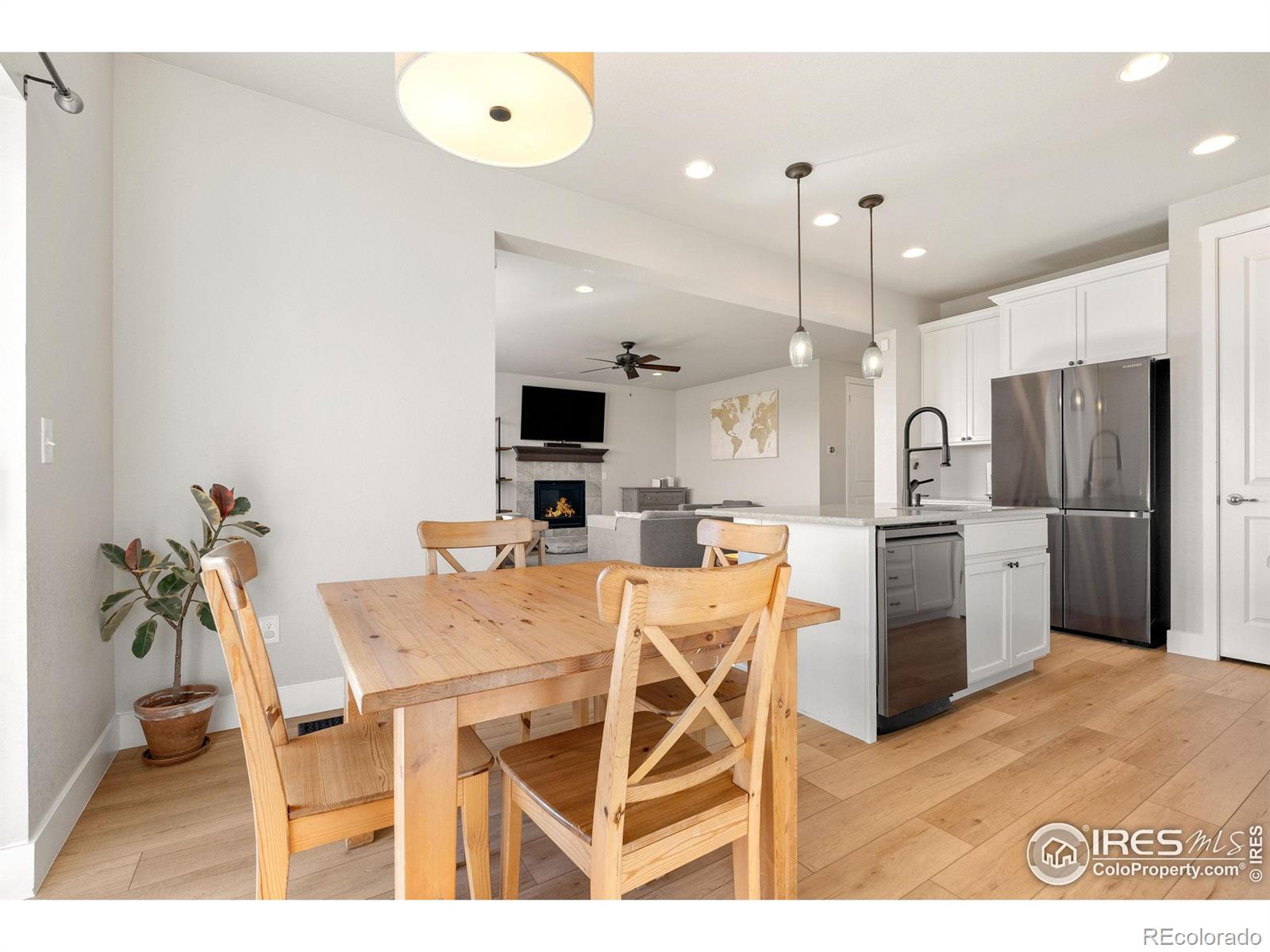 MLS Image #14 for 430  marquiss court,dacono, Colorado