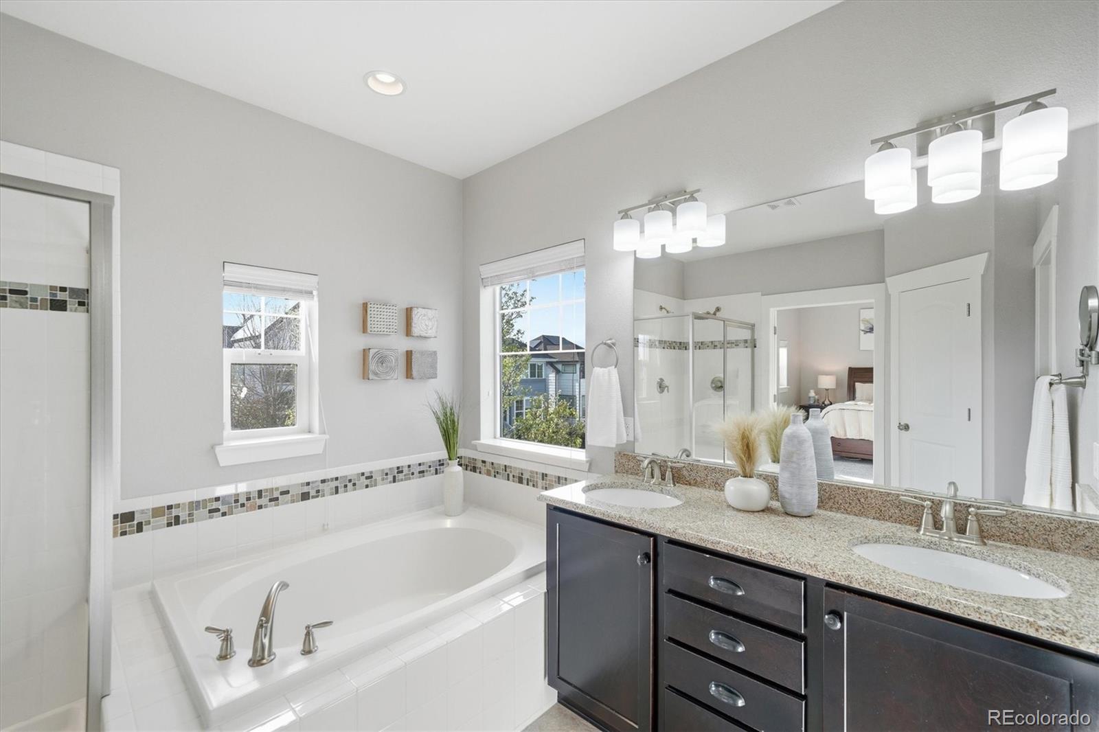 MLS Image #20 for 8026 e 35th avenue,denver, Colorado