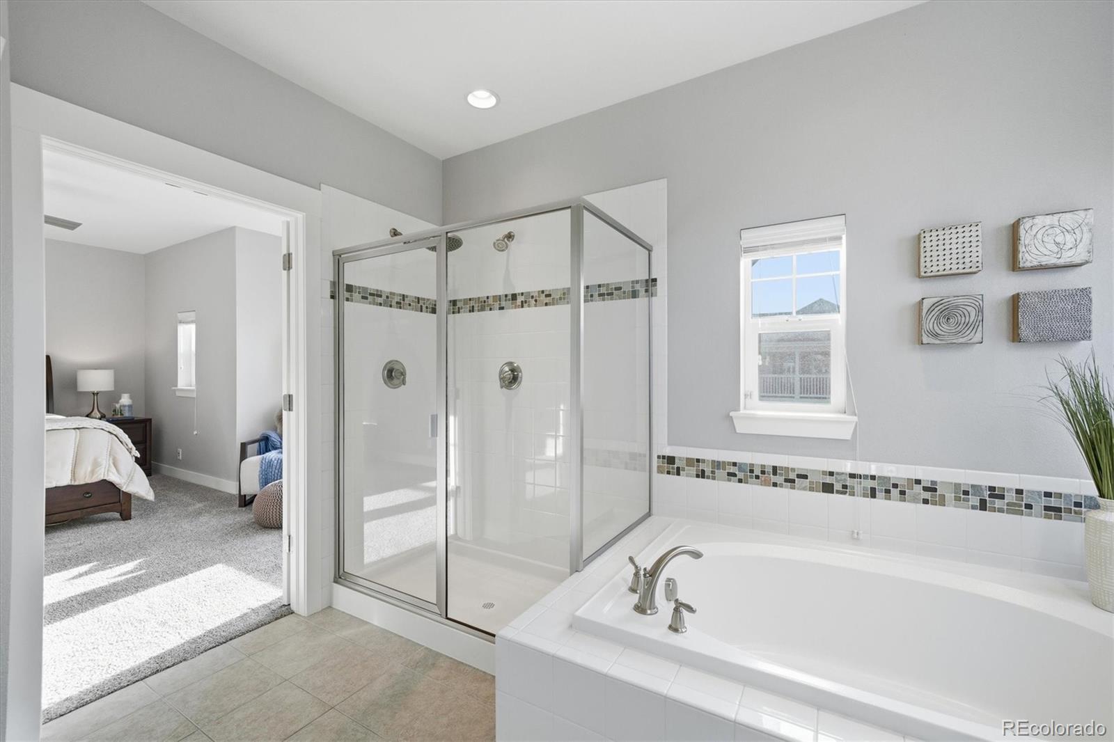 MLS Image #21 for 8026 e 35th avenue,denver, Colorado