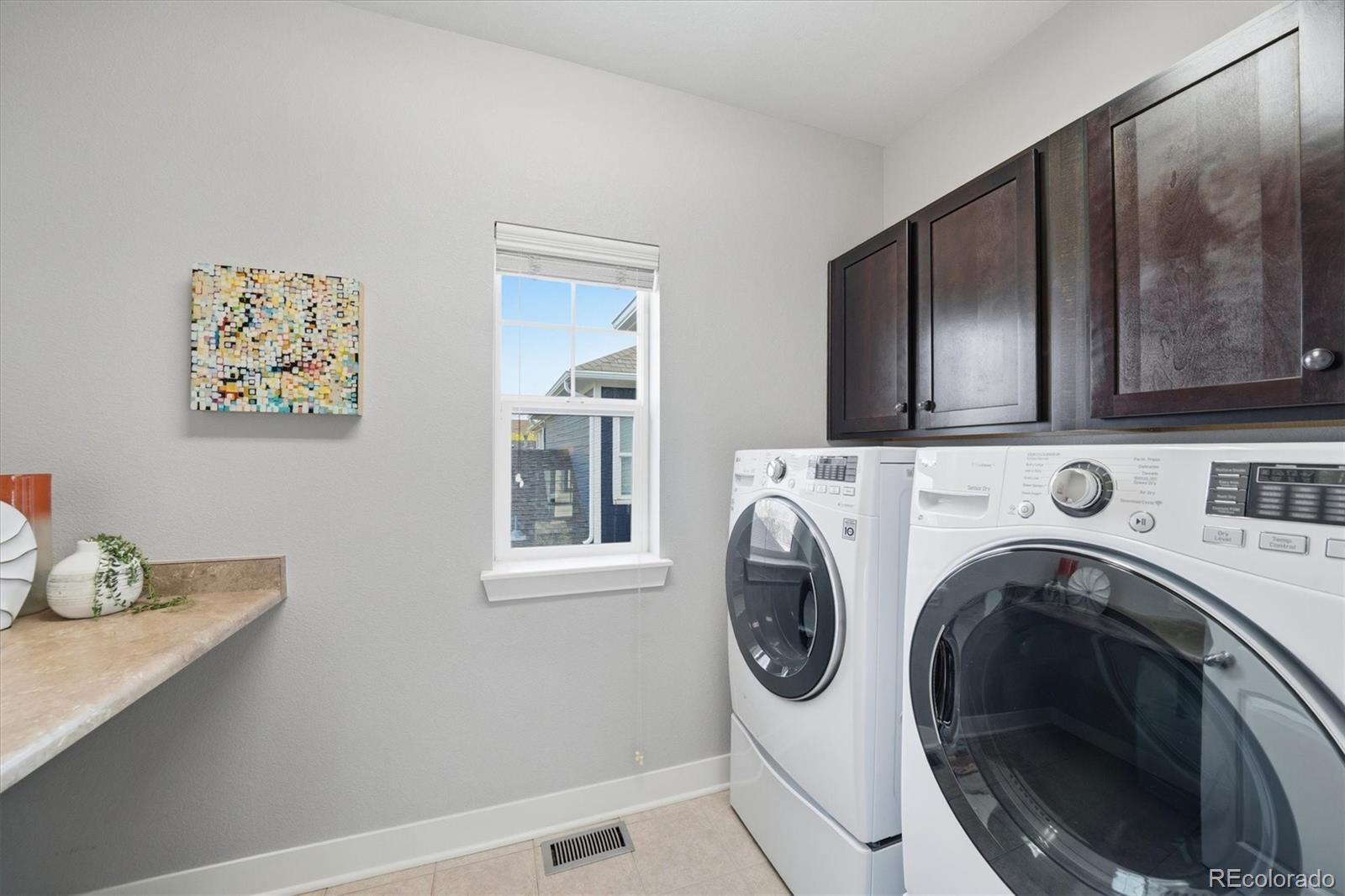 MLS Image #27 for 8026 e 35th avenue,denver, Colorado