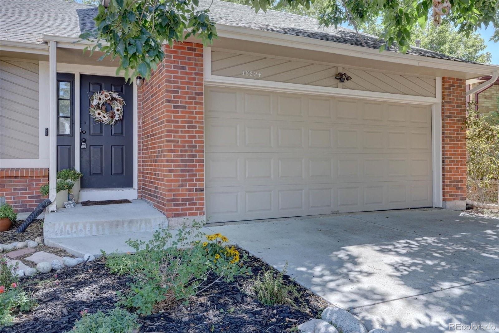 MLS Image #3 for 18824 e mexico drive,aurora, Colorado