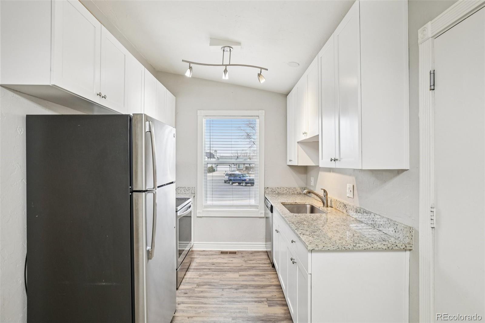 MLS Image #7 for 17154 e wagon trail parkway,aurora, Colorado