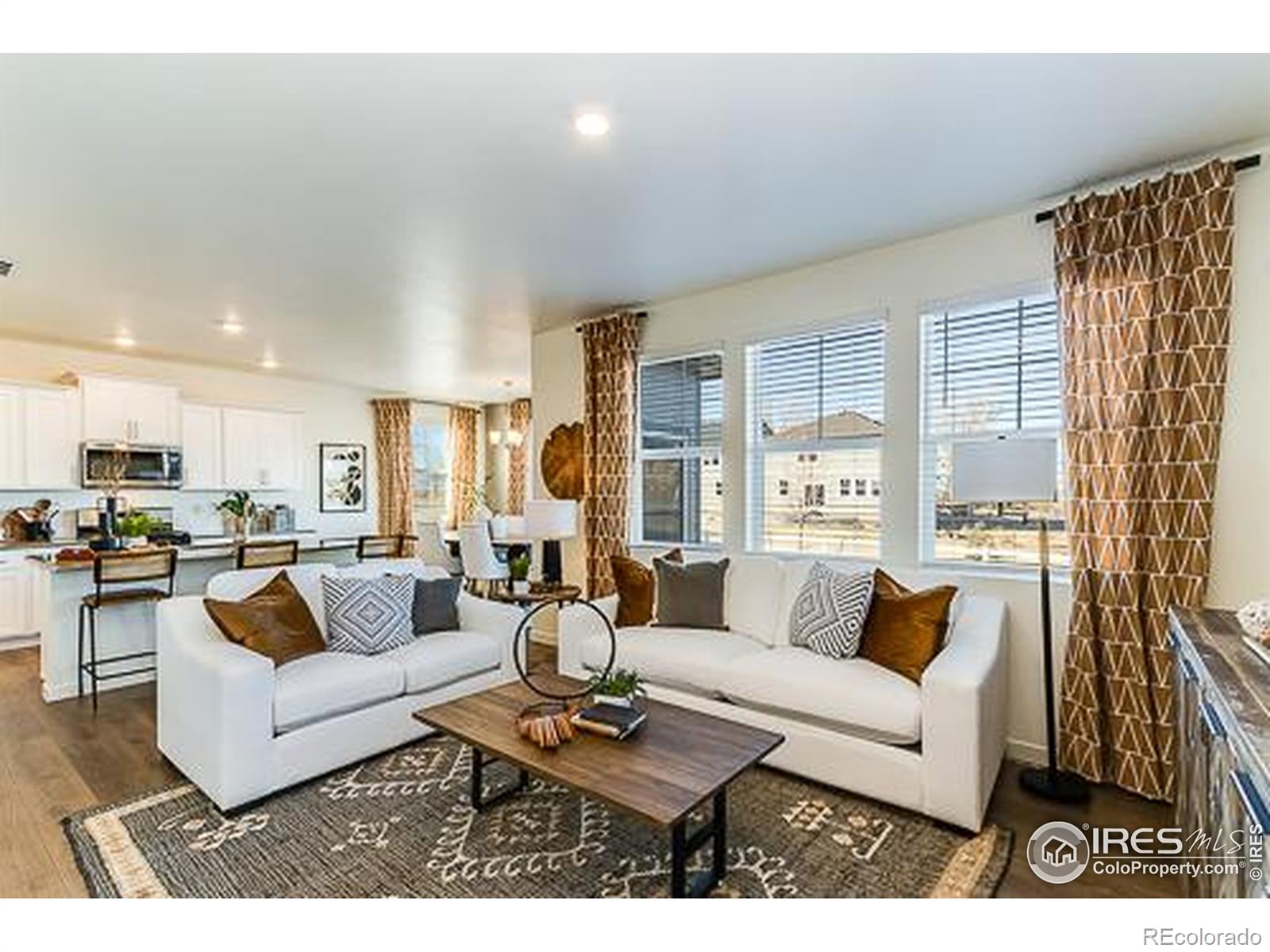 MLS Image #3 for 830  trumpet lane,windsor, Colorado