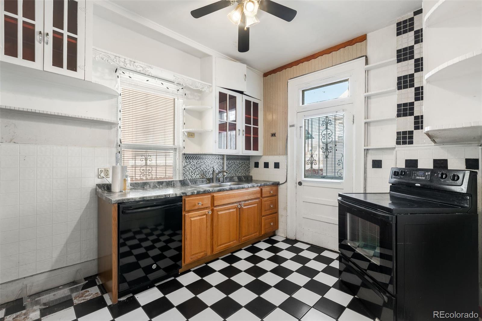 MLS Image #11 for 405 e 1st avenue,denver, Colorado