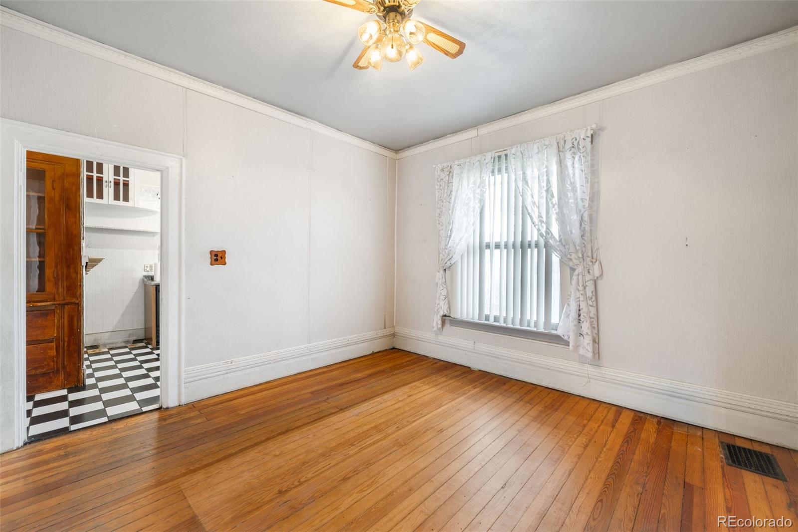 MLS Image #8 for 405 e 1st avenue,denver, Colorado