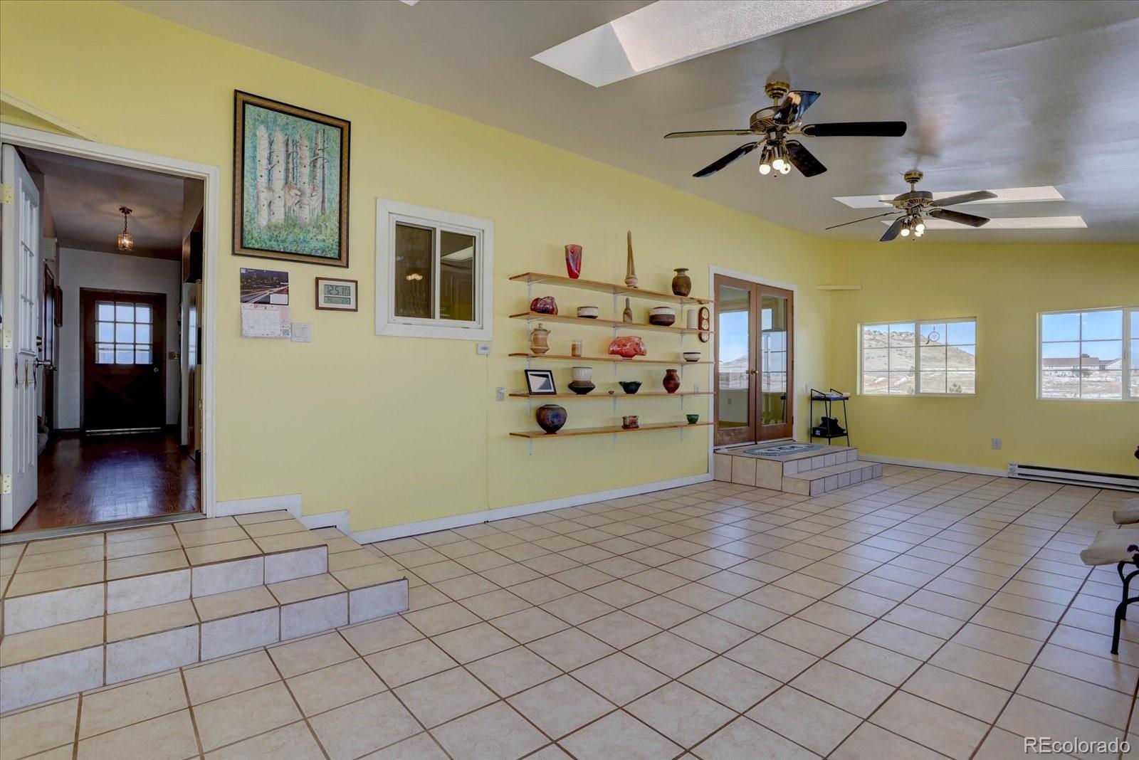 MLS Image #10 for 11810  mesa view road,larkspur, Colorado