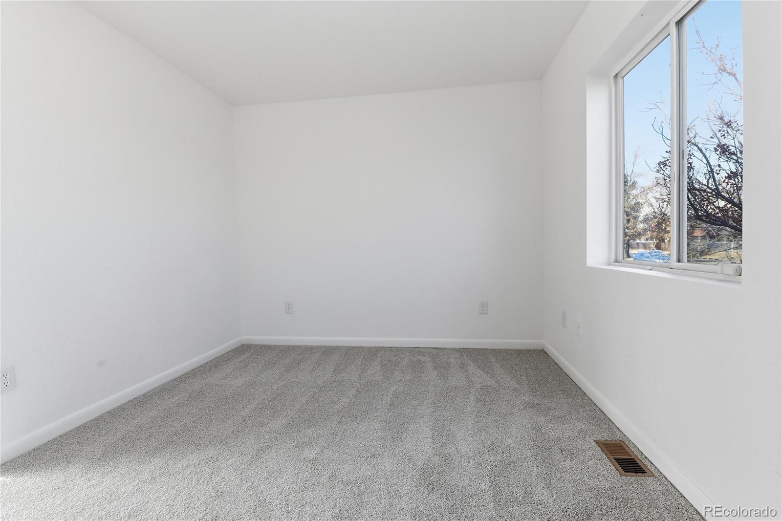 MLS Image #19 for 3099  elm street,denver, Colorado
