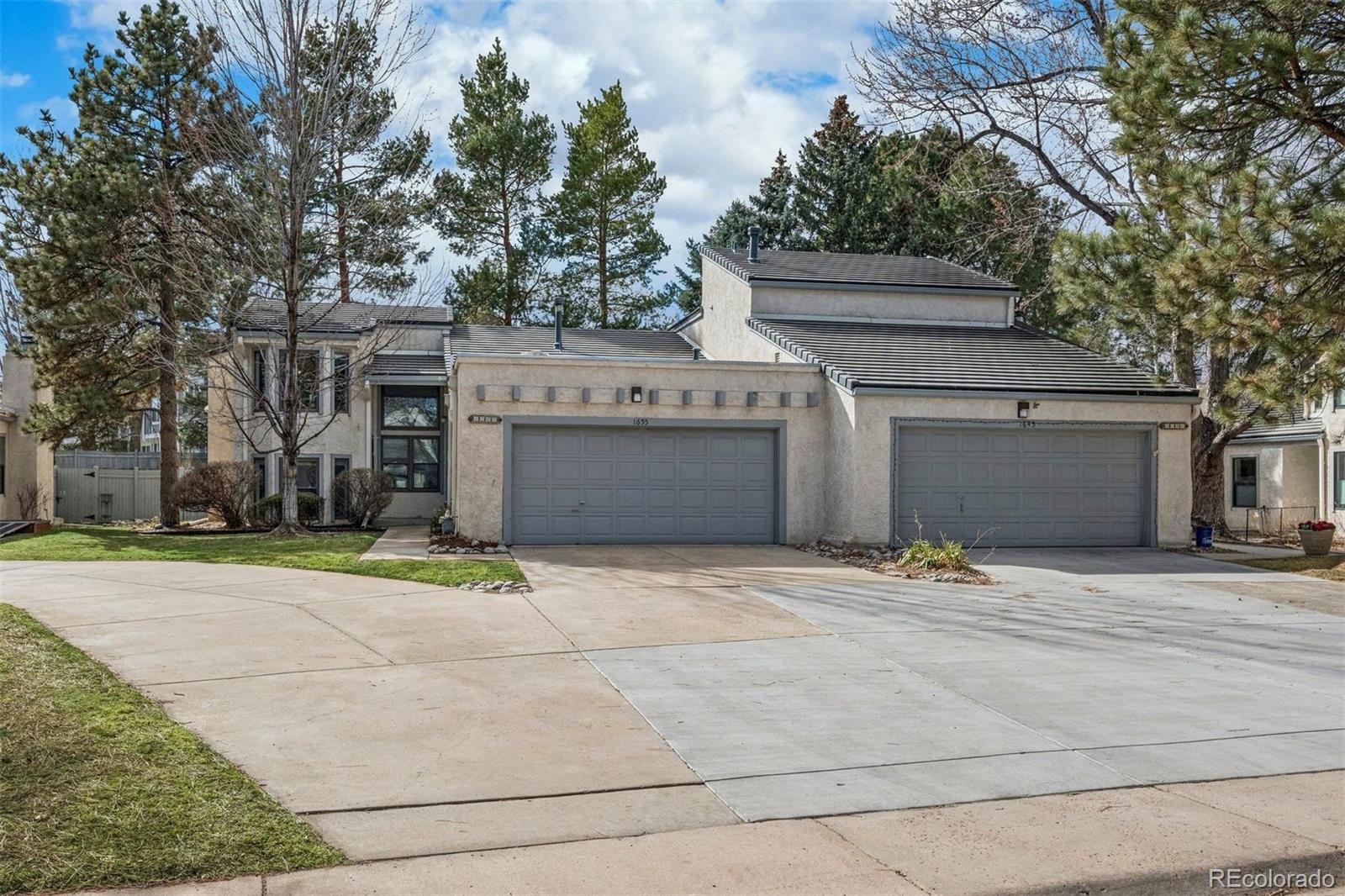MLS Image #1 for 1655 s syracuse street,denver, Colorado