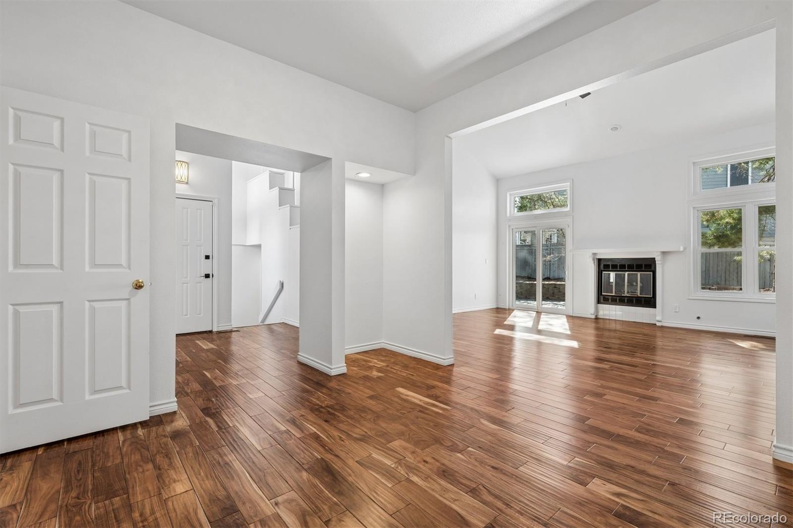 MLS Image #12 for 1655 s syracuse street,denver, Colorado