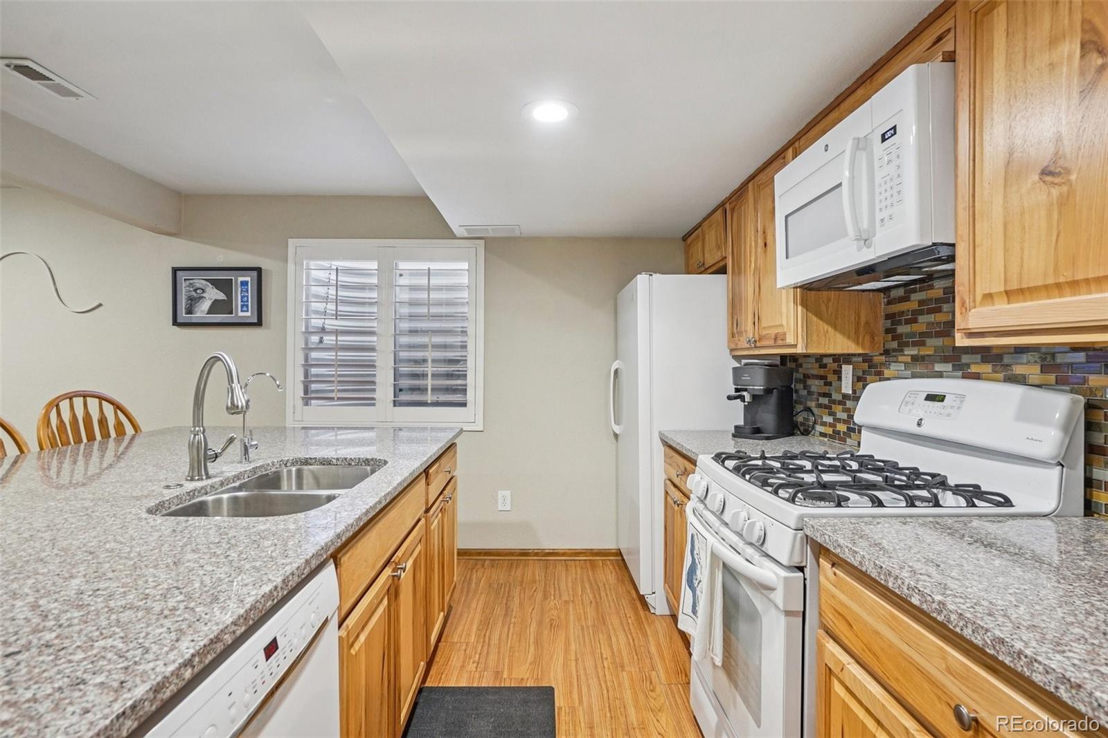 MLS Image #36 for 5435 s shawnee way,aurora, Colorado
