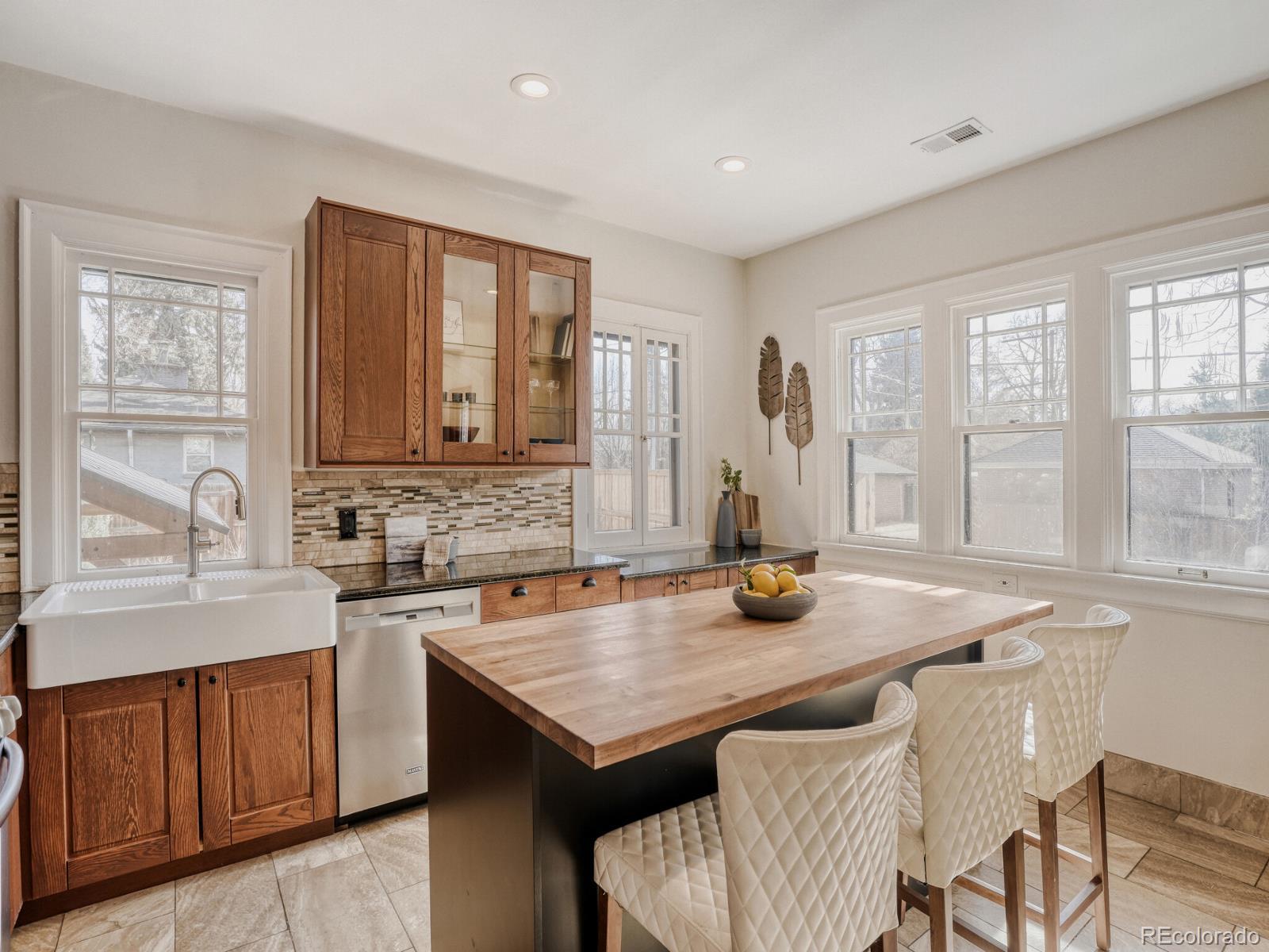 MLS Image #9 for 4301 e 13th avenue,denver, Colorado