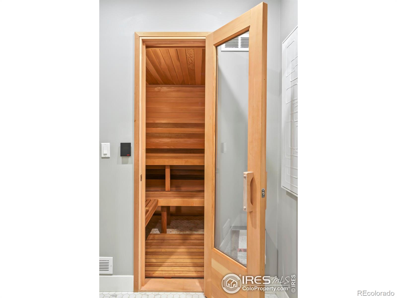 MLS Image #38 for 1505  oak avenue,boulder, Colorado