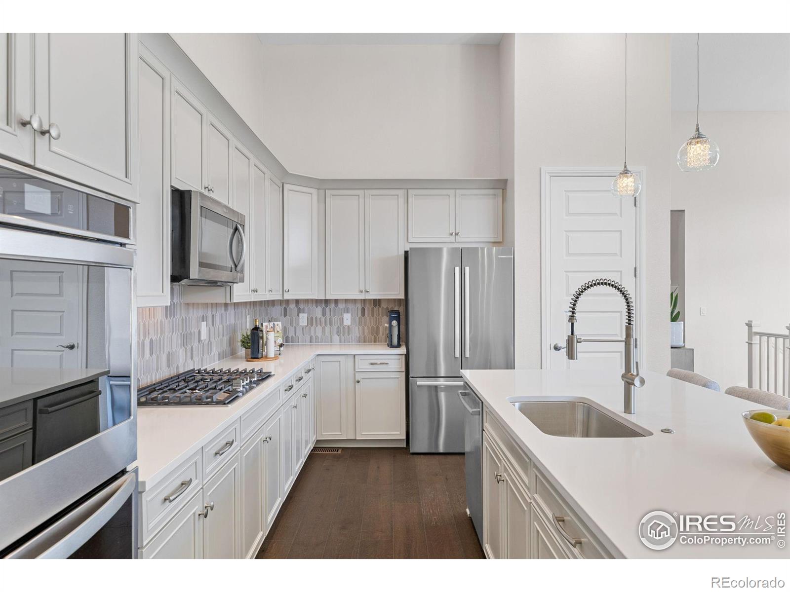 MLS Image #15 for 1115  fox hills court,erie, Colorado