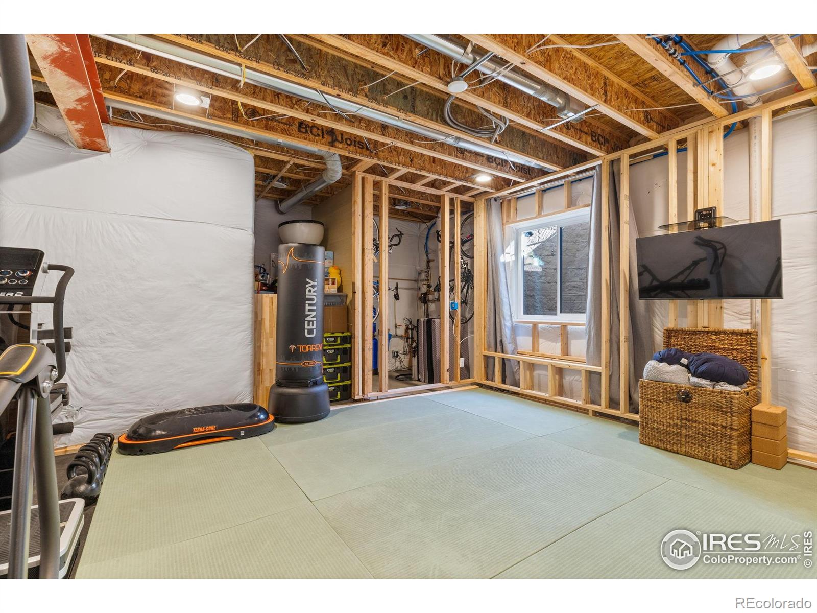 MLS Image #40 for 1115  fox hills court,erie, Colorado