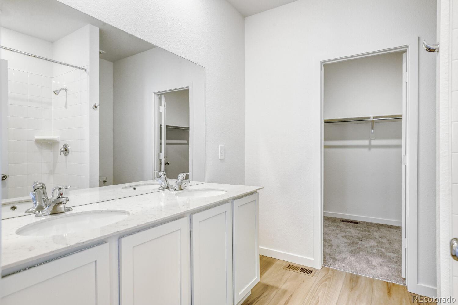 MLS Image #5 for 228  kobe lane,johnstown, Colorado