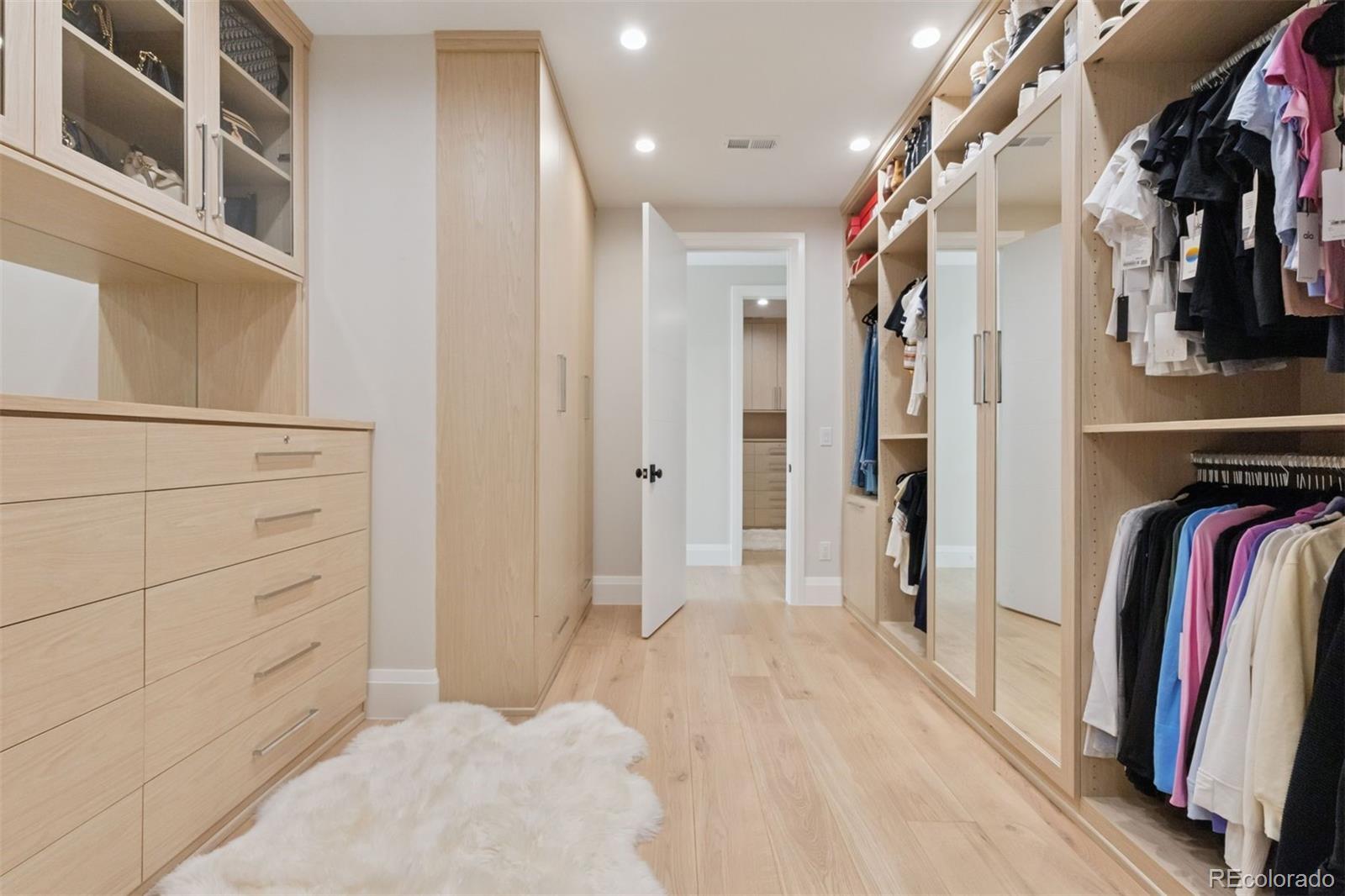 MLS Image #23 for 35 s elm street,denver, Colorado