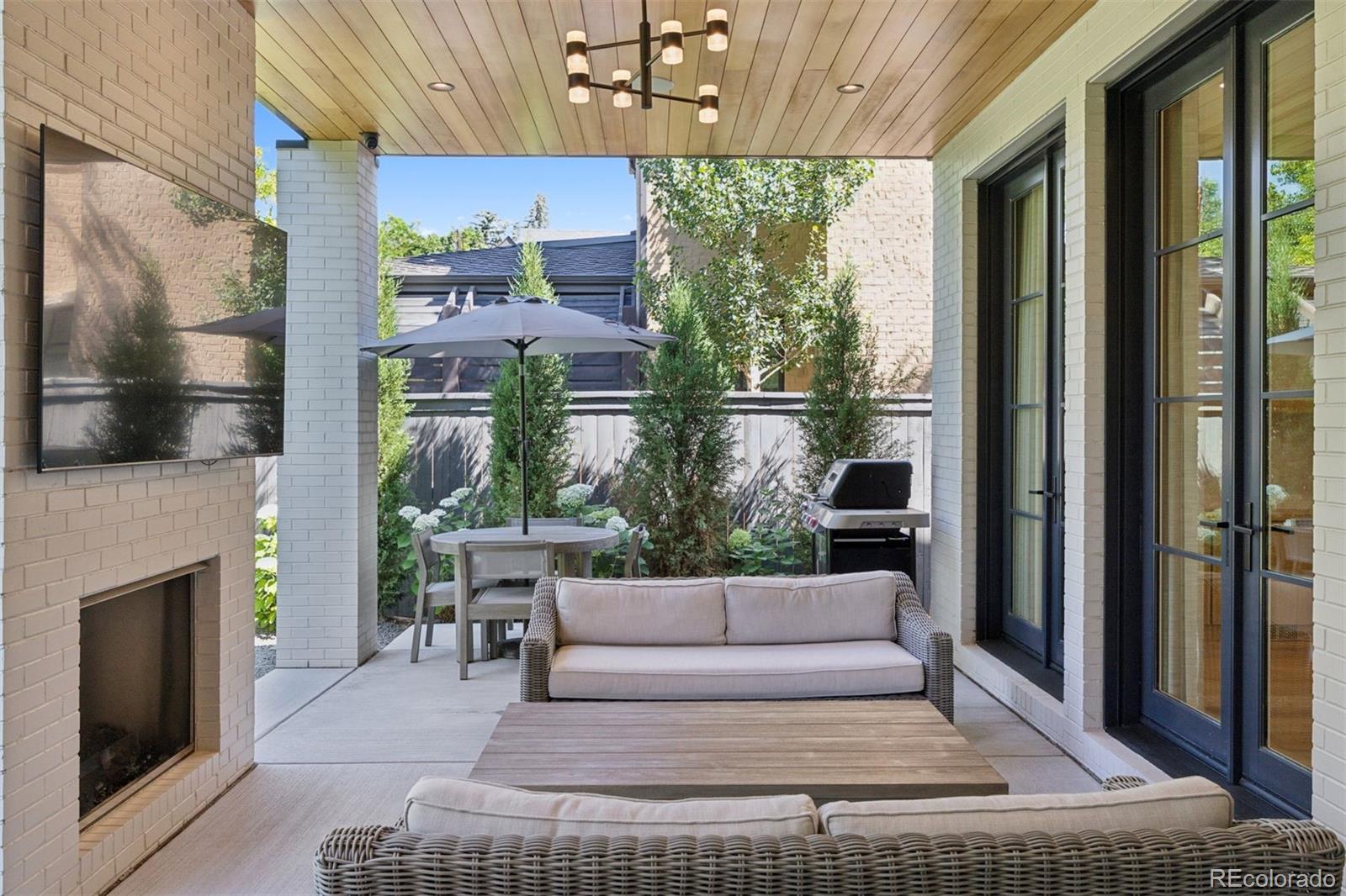 MLS Image #35 for 35 s elm street,denver, Colorado