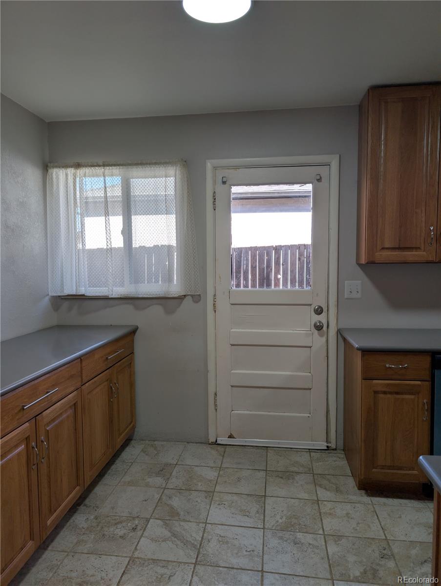 MLS Image #32 for 1025  lansing street,aurora, Colorado