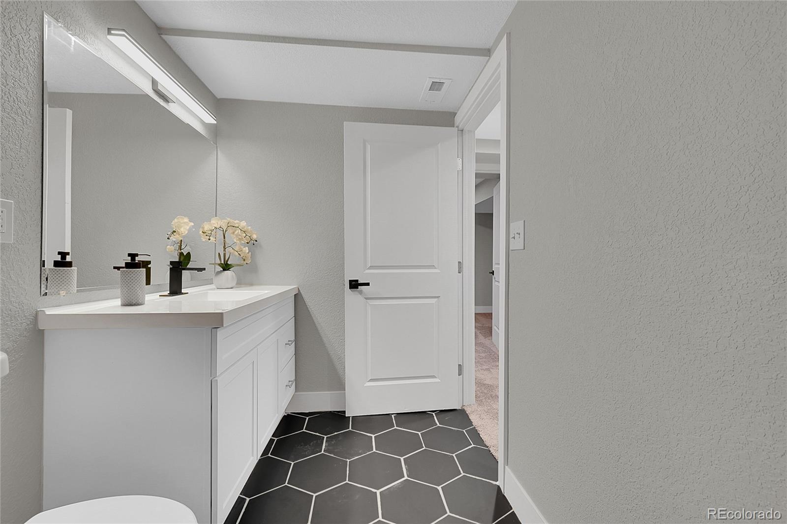 MLS Image #18 for 8721  circle drive,westminster, Colorado