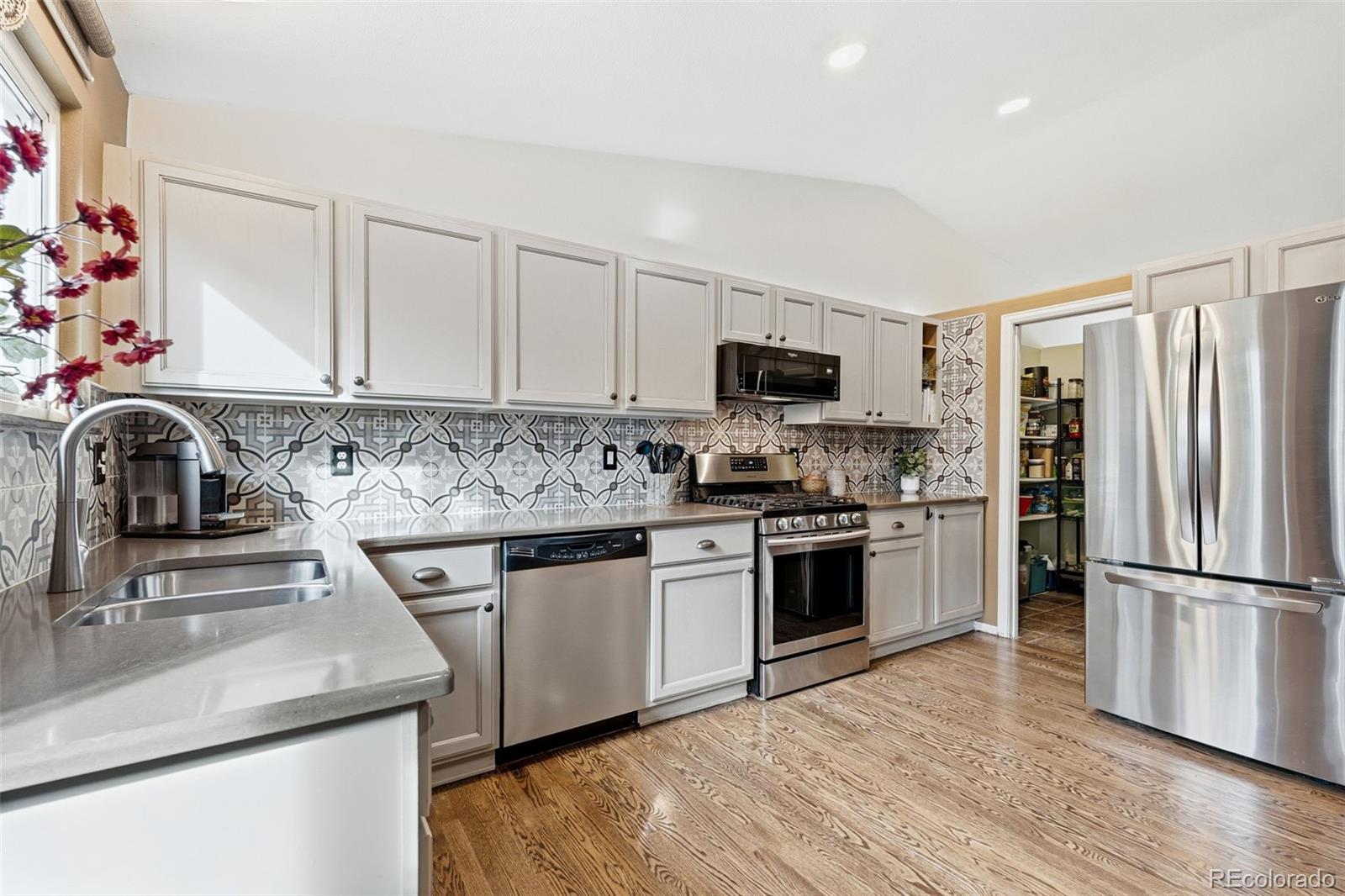 MLS Image #6 for 1747  reliance circle,superior, Colorado