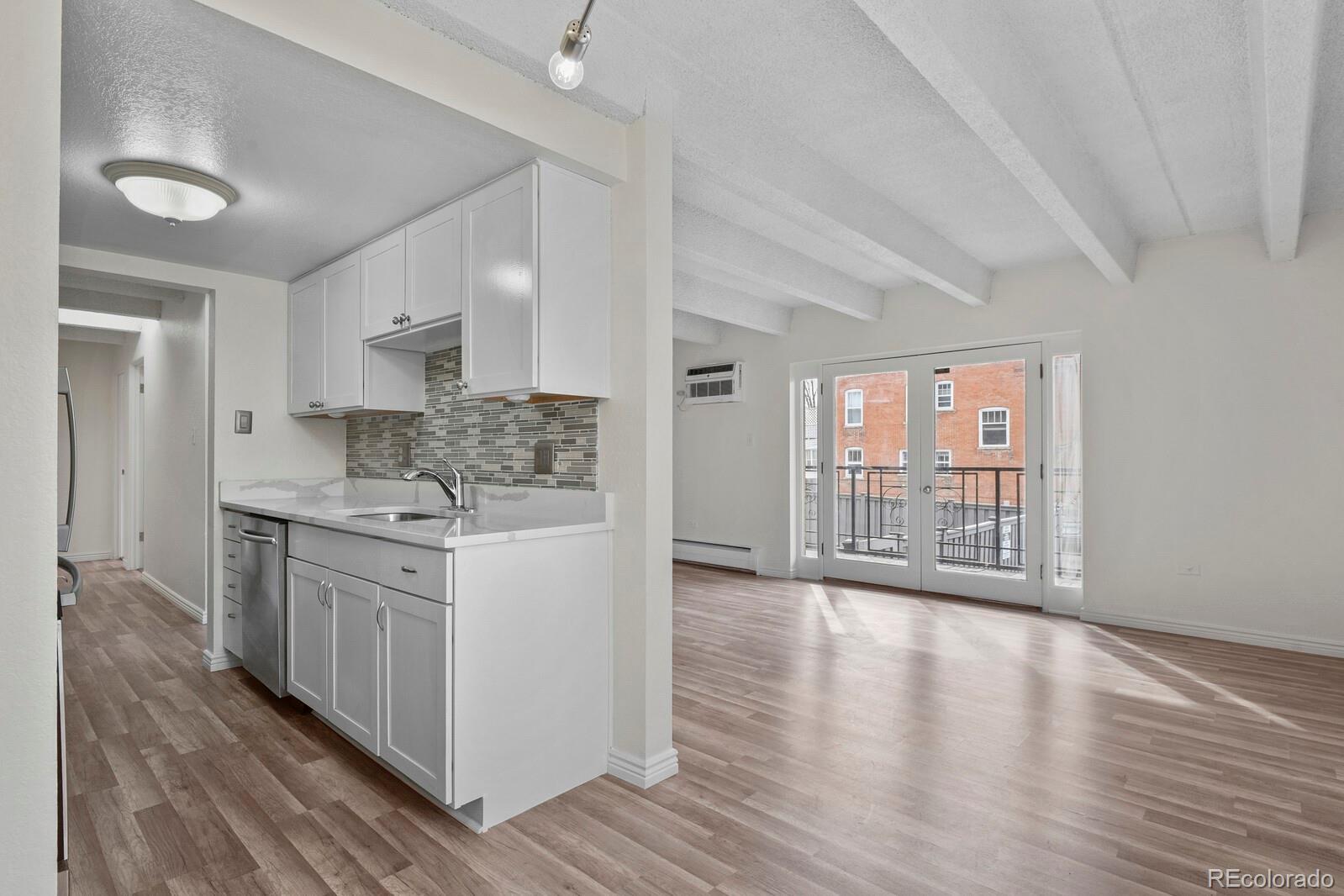 MLS Image #12 for 100 s clarkson street 202,denver, Colorado