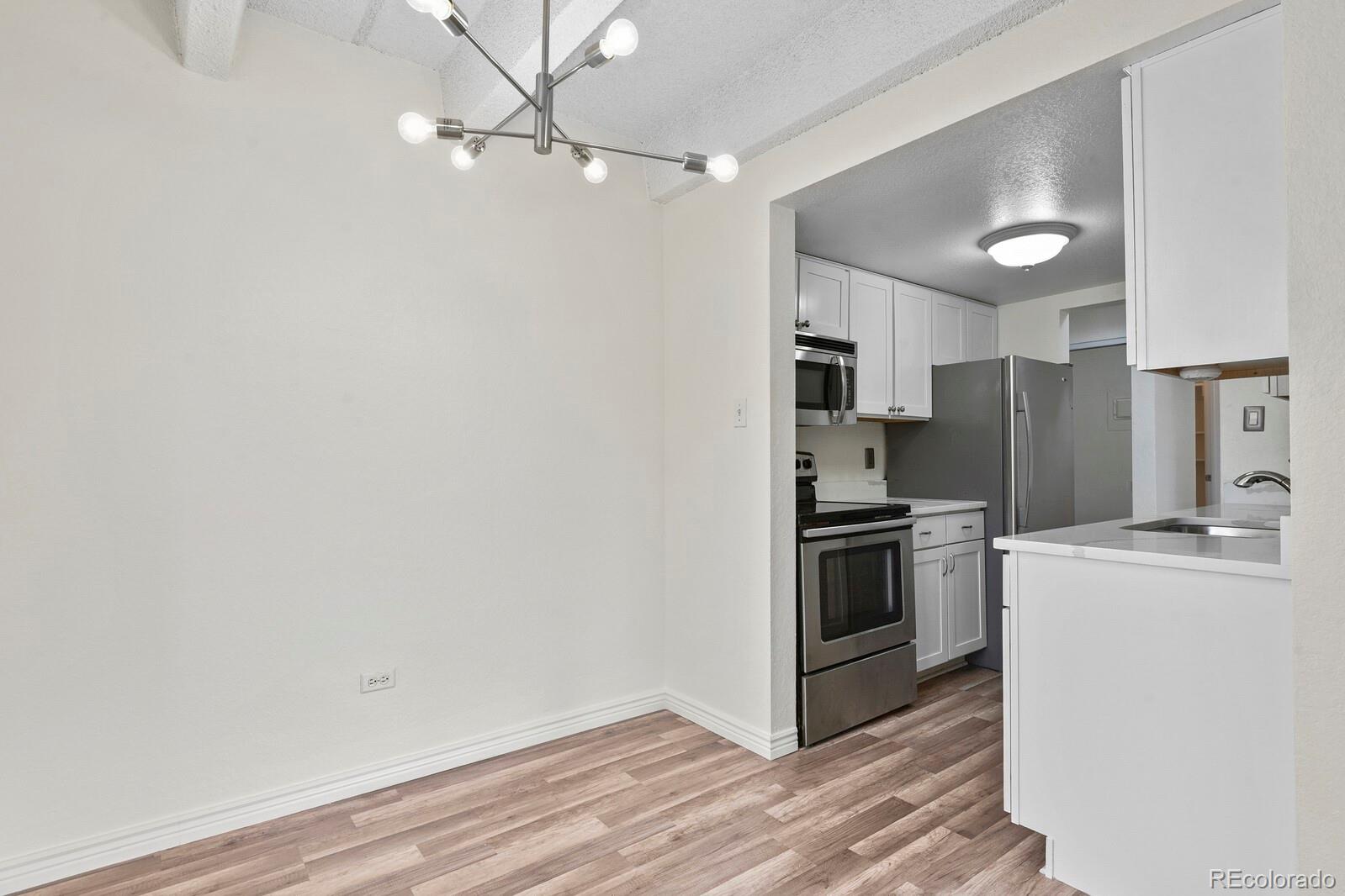 MLS Image #13 for 100 s clarkson street 202,denver, Colorado