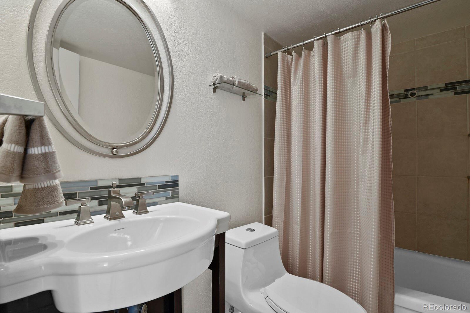 MLS Image #21 for 100 s clarkson street 202,denver, Colorado